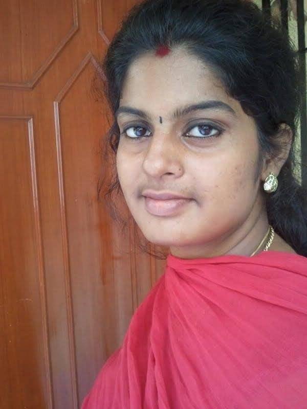 18P Tamil Hot Aunty