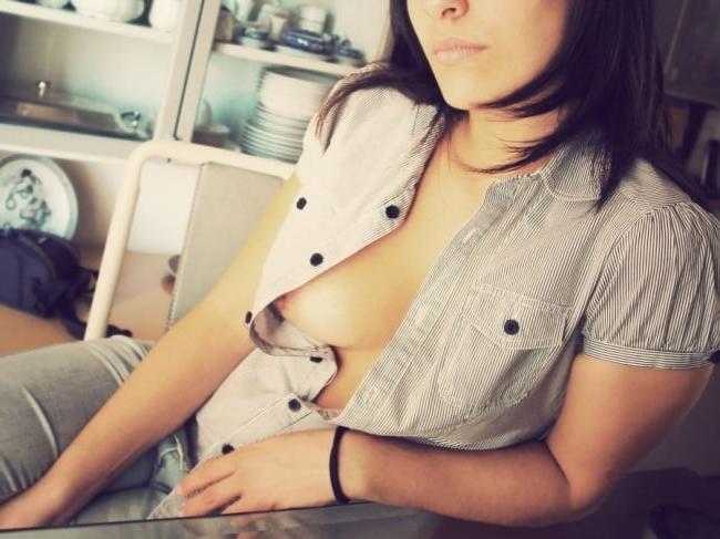 25P Amateur Sluts Public Flashing! - 200!!!