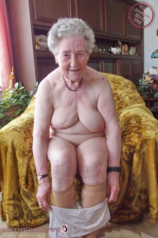 25P I love this MILF 573