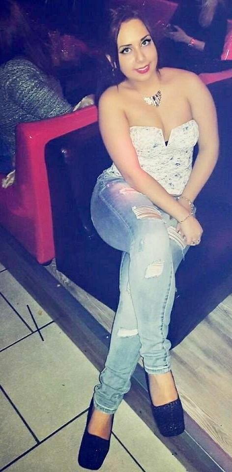 25P Sexy Crossed Legs #18