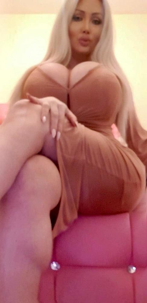 25P Sexy Crossed Legs #18