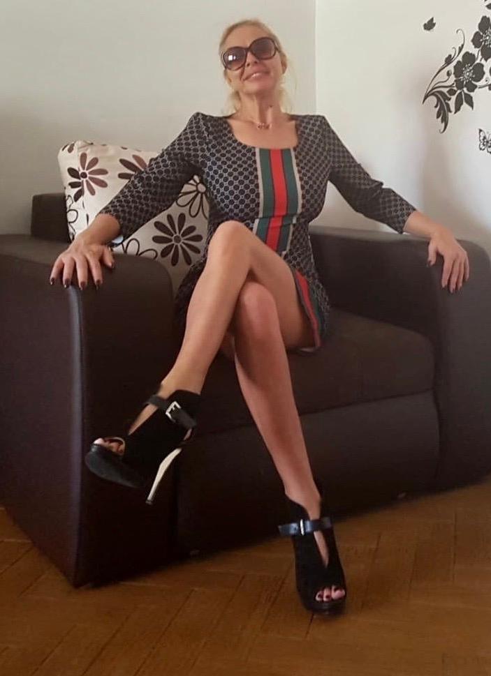 25P Sexy Crossed Legs #23