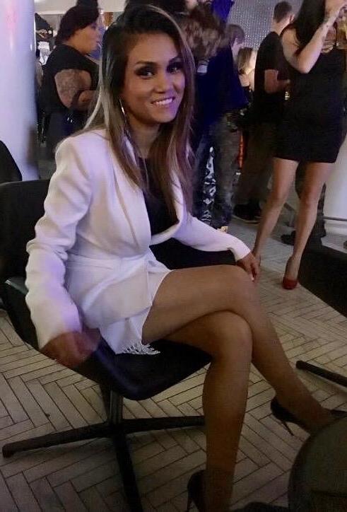 25P Sexy Crossed Legs #24