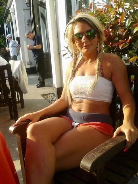25P Sexy Crossed Legs #24