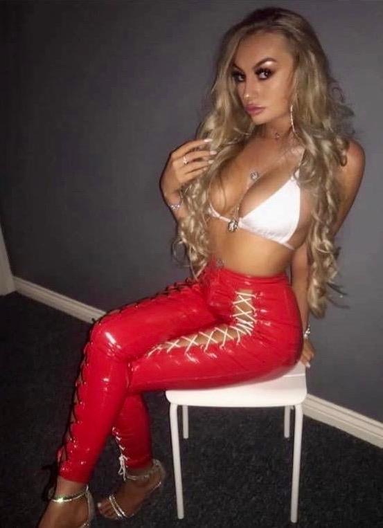25P Sexy Crossed Legs #24