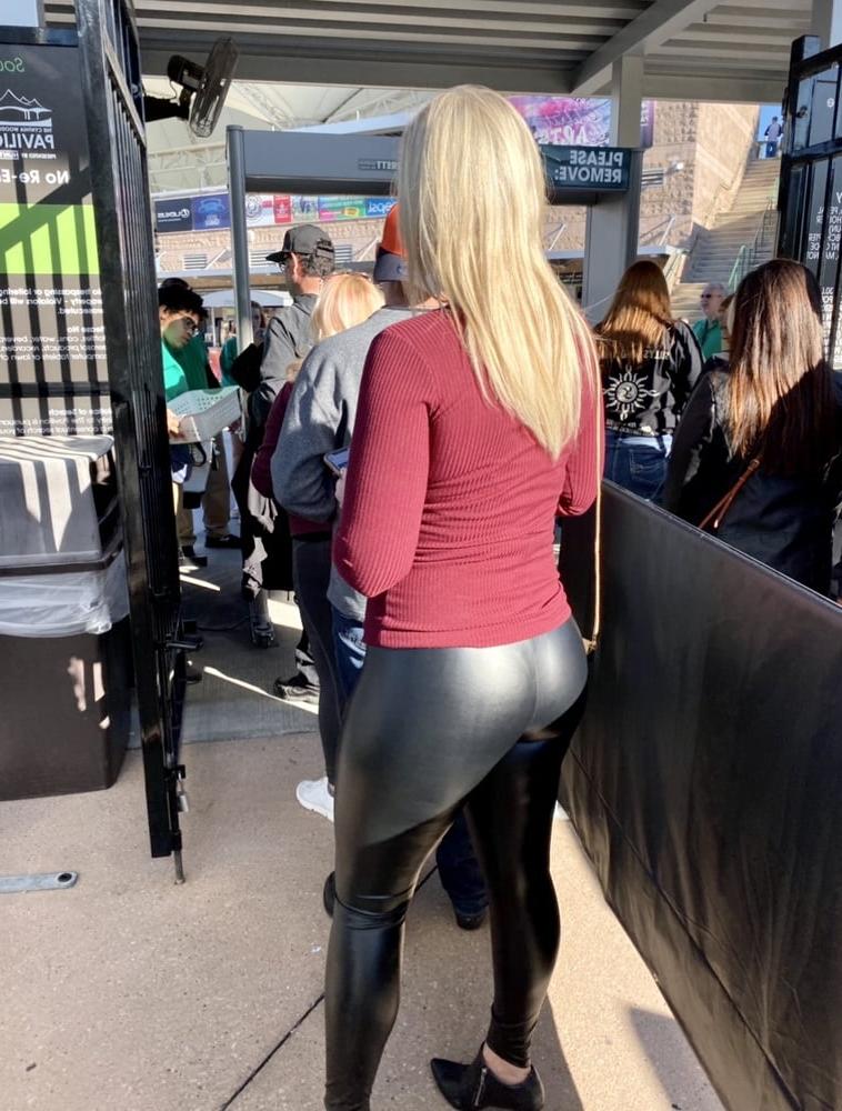 15P Leather leggings 2