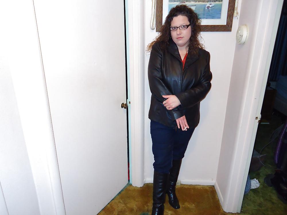 7P Leather Mistress