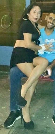 25P Sexy Crossed Legs #25
