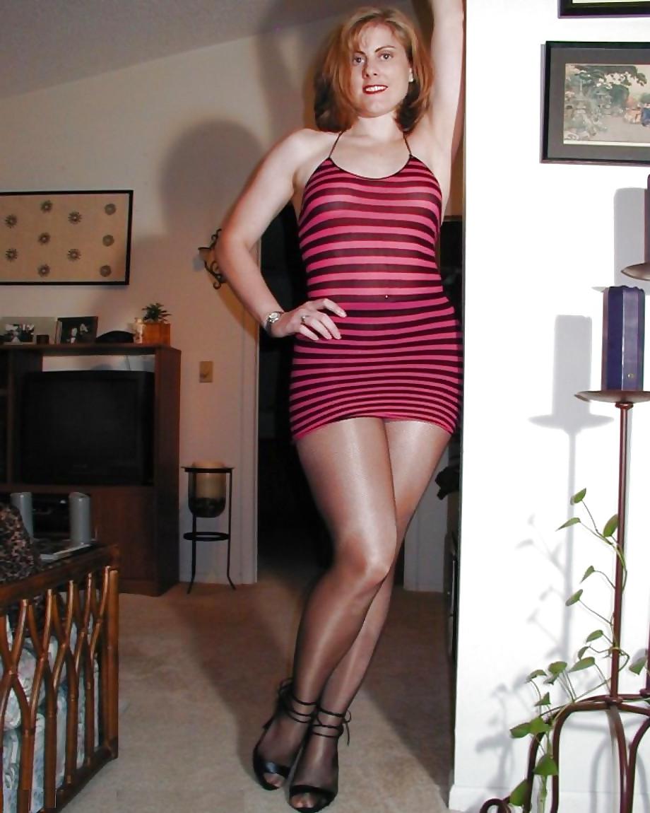 7P Nylons and pantyhose
