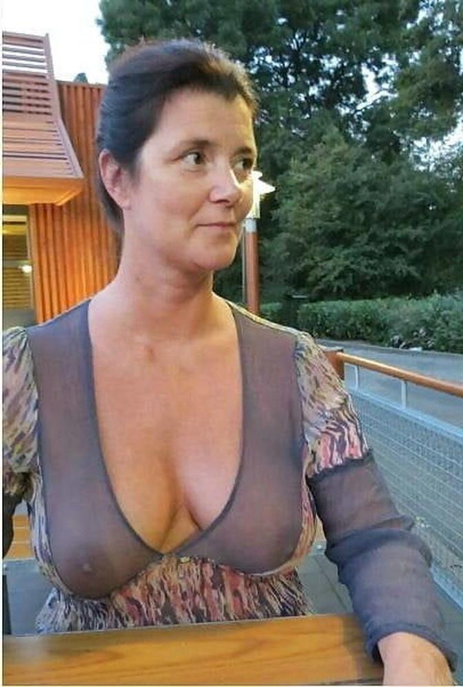 24P SEE THROUGH 12