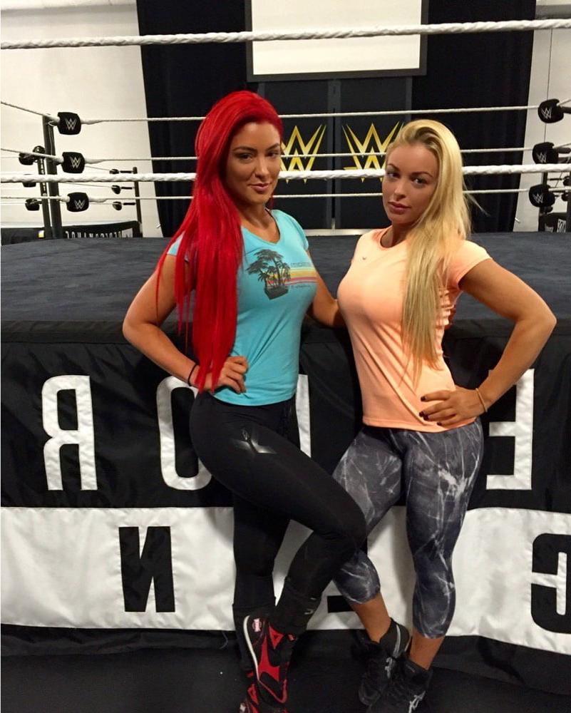25P WWE Wrestling Divas Mix 54 (cute1foryou) Prt2