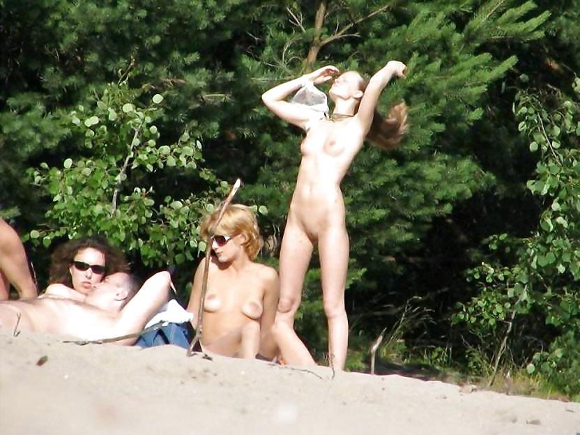 25P More Beach Teens