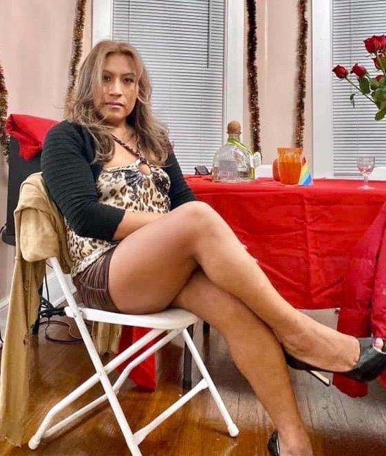 25P Sexy Crossed Legs #19