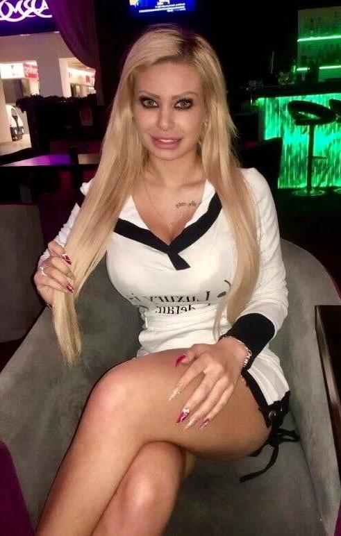 25P Sexy Crossed Legs #19
