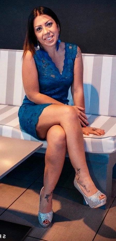 25P Sexy Crossed Legs #22
