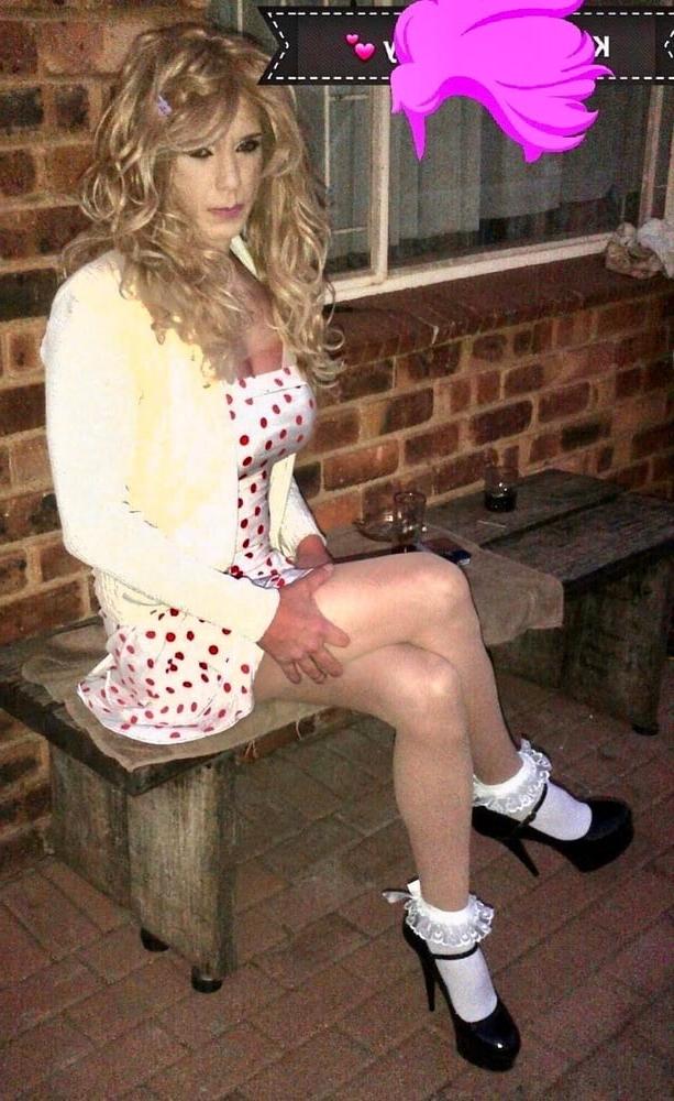 25P Sexy Crossed Legs #22