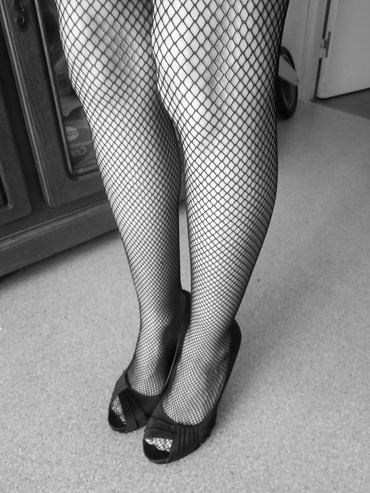 25P Belle femme mature mmm  tres classe