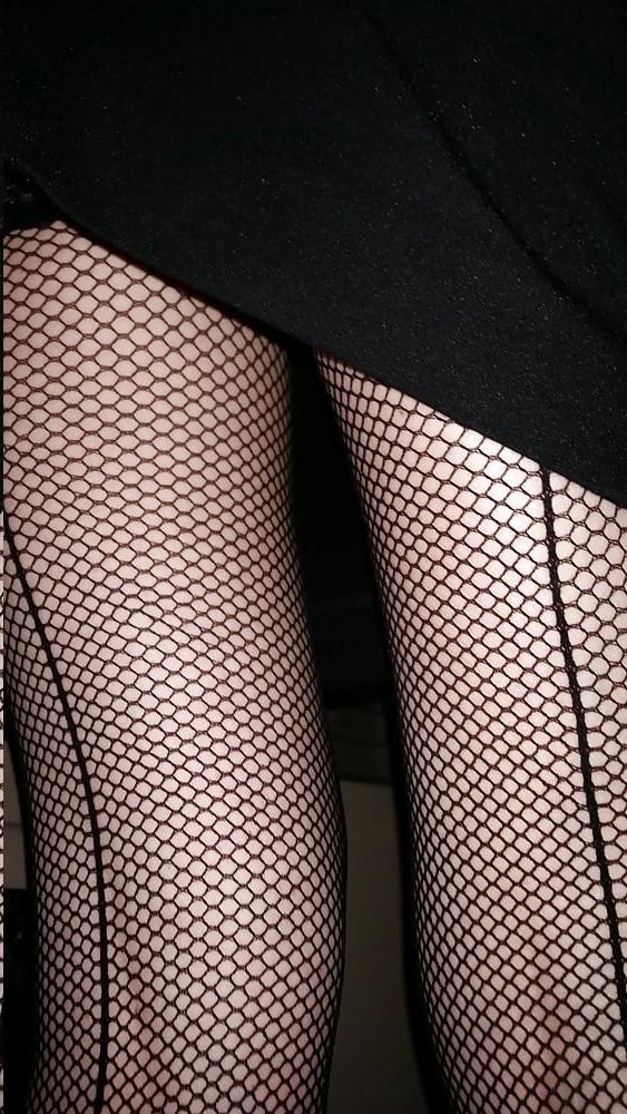 25P Belle femme mature mmm  tres classe