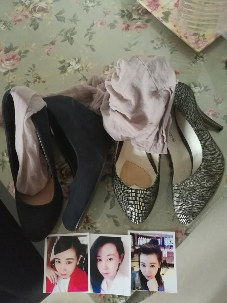 25P My wife's heels are fucked by my friends like a prostitute