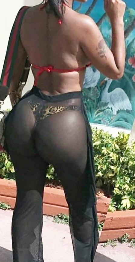 25P Thongs and transparent pants