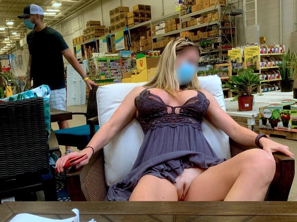 25P Flashing Wives Friday No panties 3