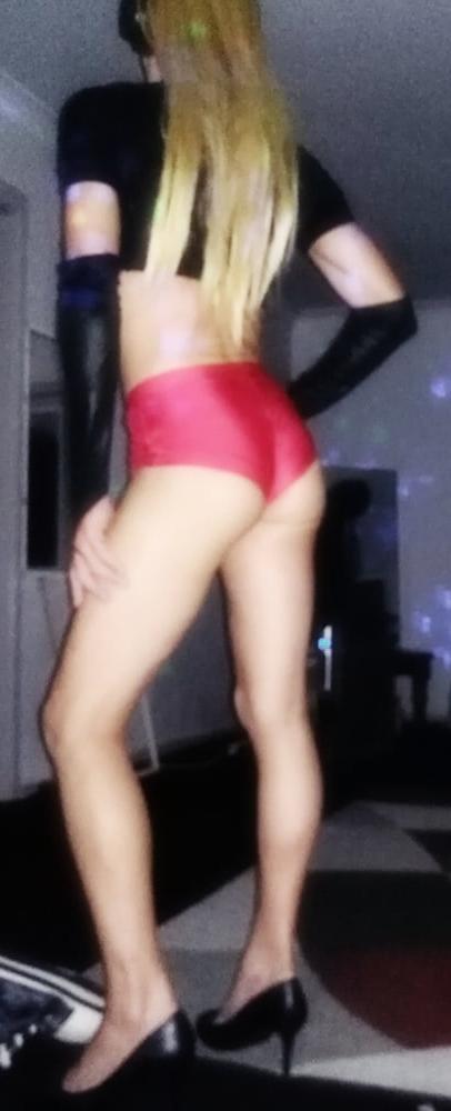 23P Lovely Legs