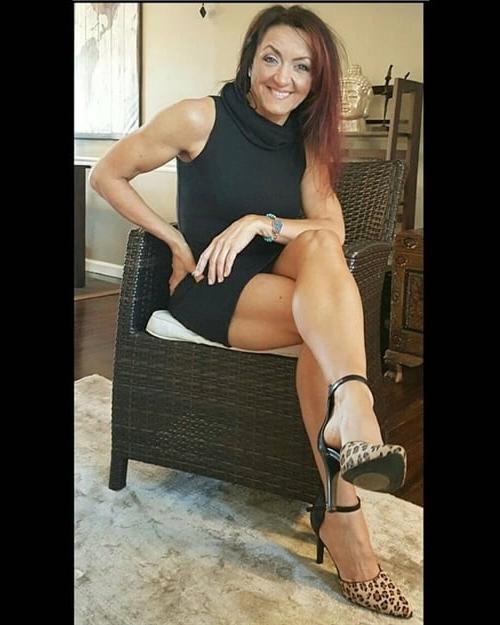 25P Tundefit  fitness mom  55 years very sexy