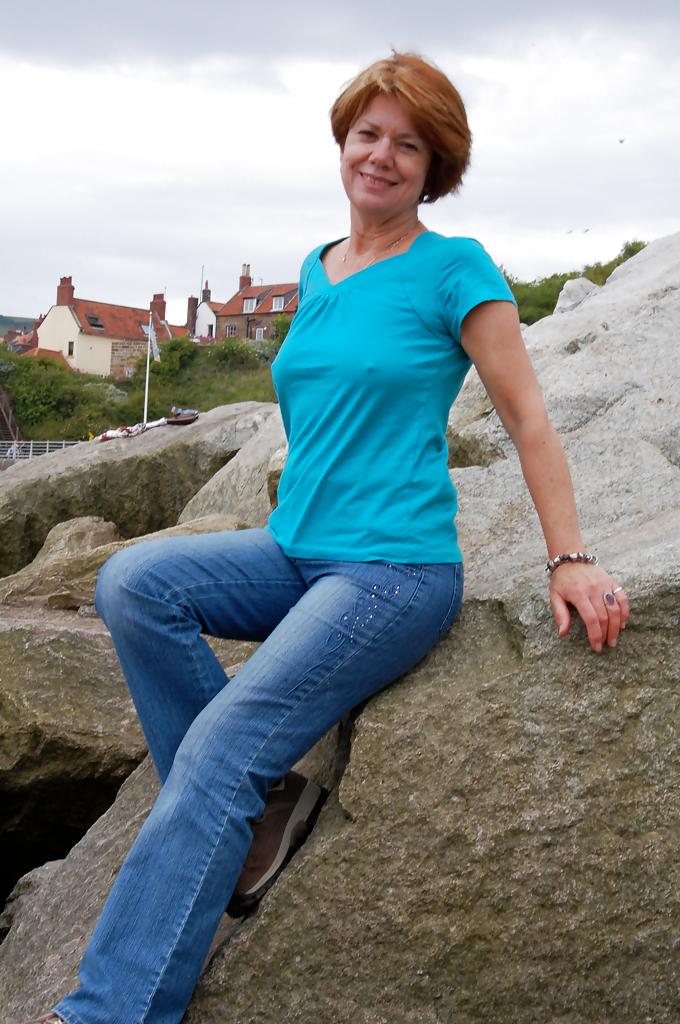 25P Older Woman Posing 2