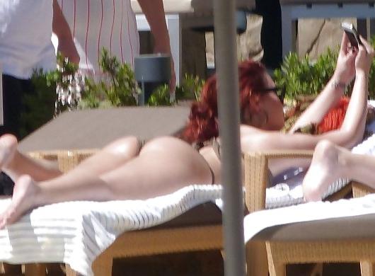 25P Celebrities at the beach II