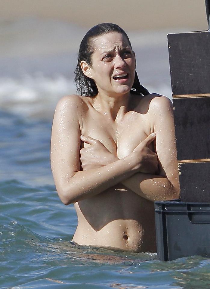 25P Celebrities at the beach II