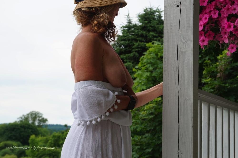 25P Flashing Ladies 039