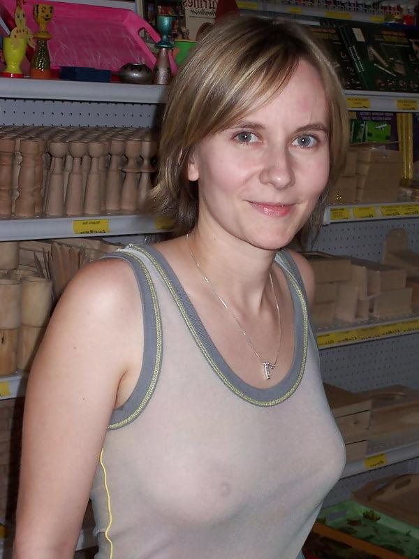 19P girl in office 6