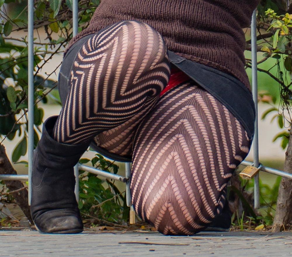 24P Street Pantyhose - Dumb Girls Flashing the Gash Part 1