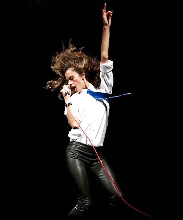 10P Alessandra in leather 