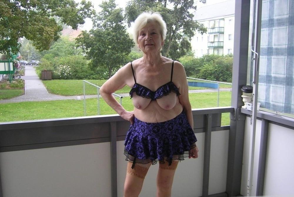25P Only Hot Grannies And Matures In Solo Mix #24 - GregRotten
