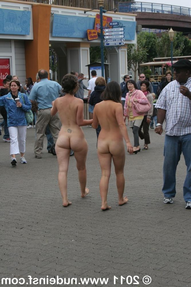 15P 744 - amateur wives - outdoors public flashing nature