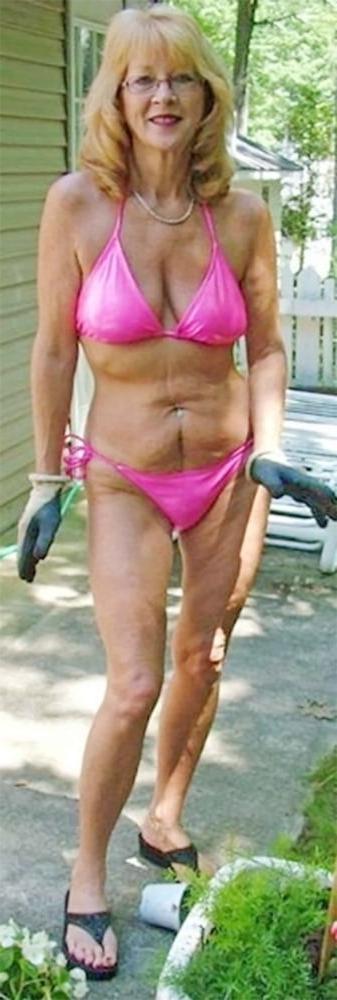 25P Only Hot Grannies And Matures In Solo Mix #19 - GregRotten