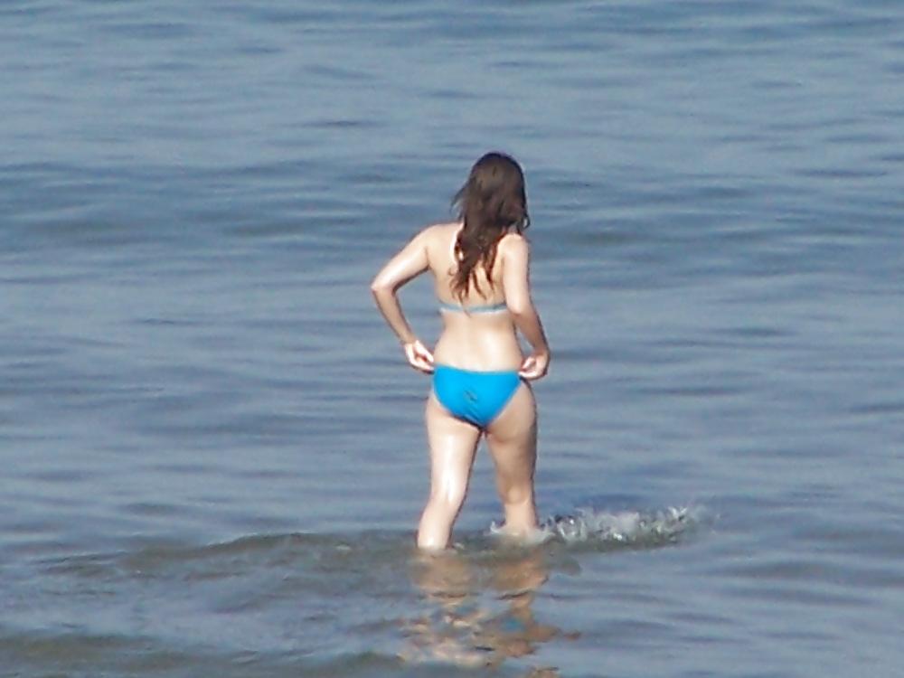 25P In the beach