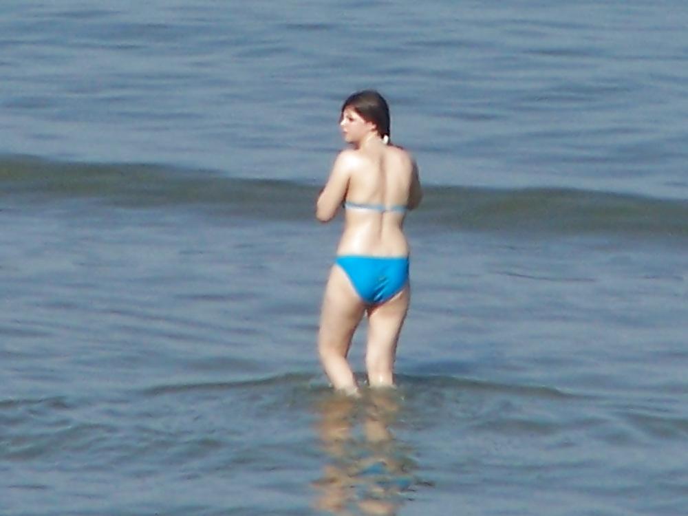 25P In the beach