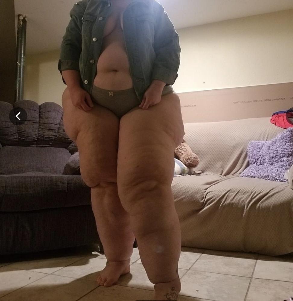 16P Lippy legs ssbbw exclusives 2020