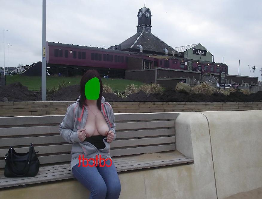 10P Flashing outdoors  19
