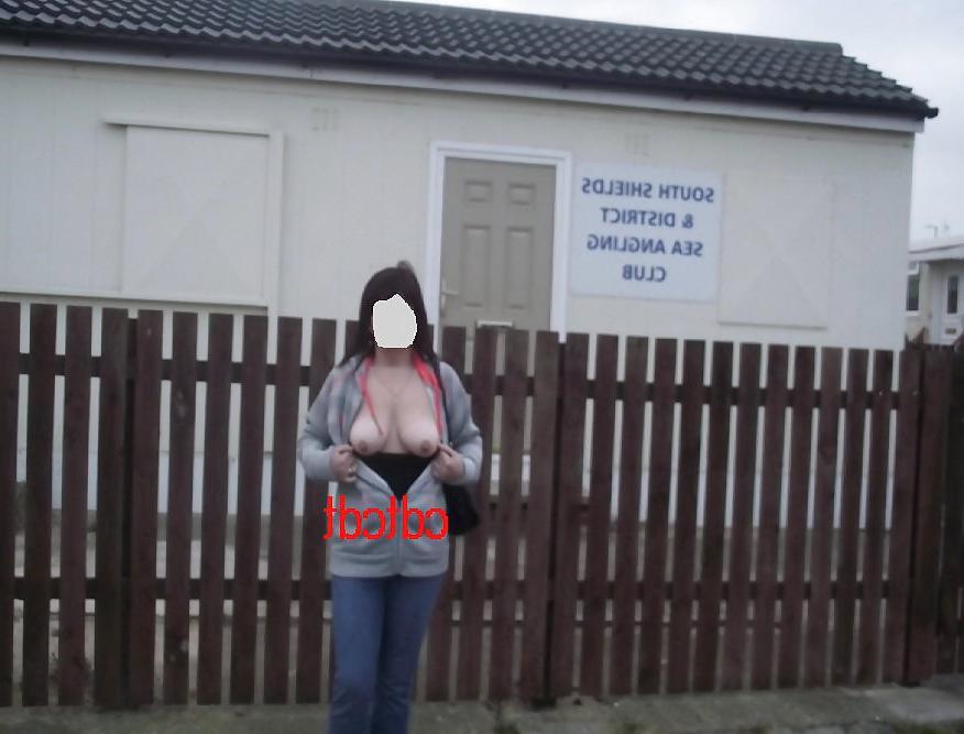 10P Flashing outdoors  19