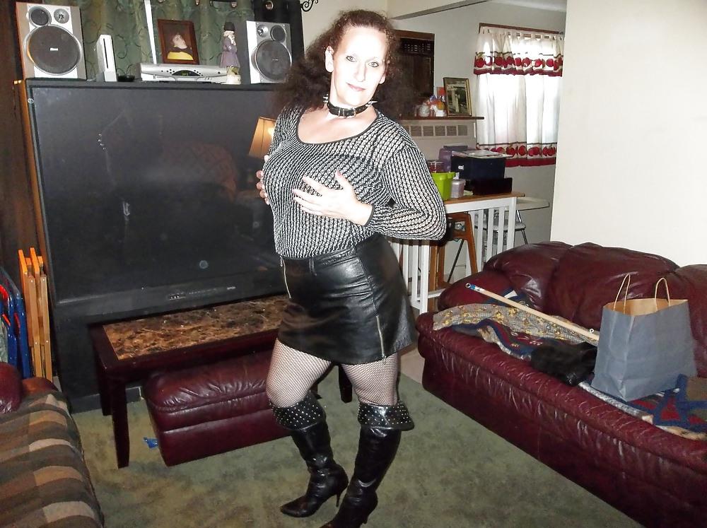 25P Leather boot lover