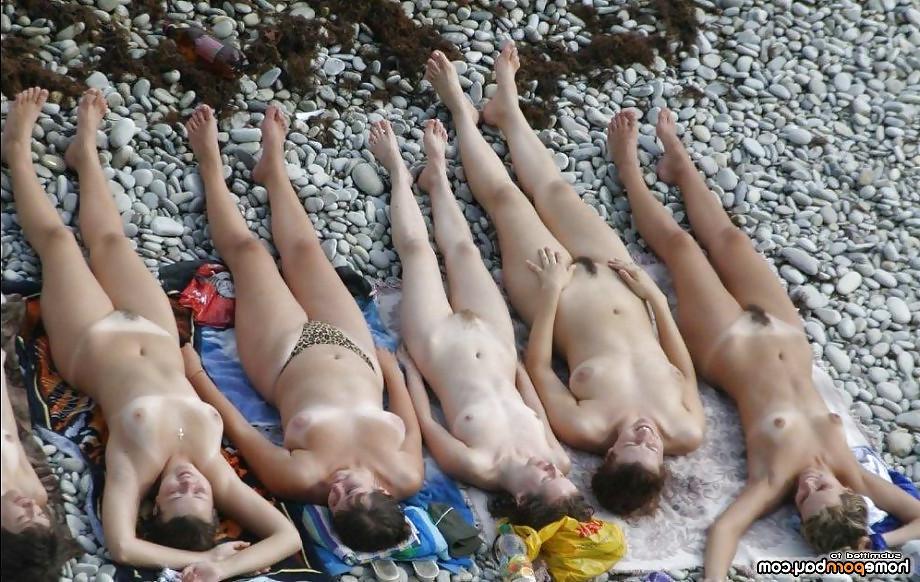 25P Horny nude beach chicks