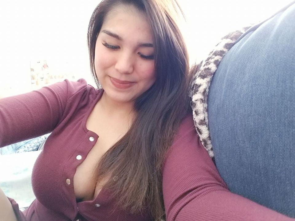25P INDONESIAN MILF "AMELIA"