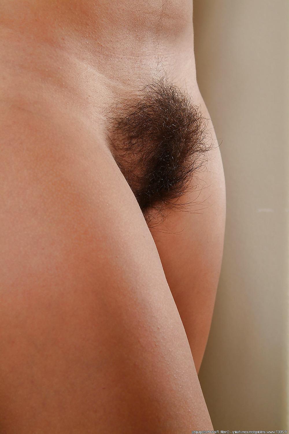 21P Hairy pussy sweethearts