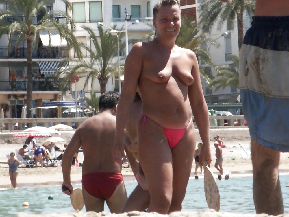 12P Mature beach