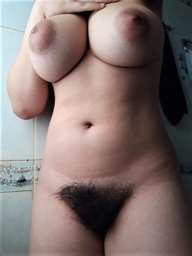 25P Hairy pussy 30