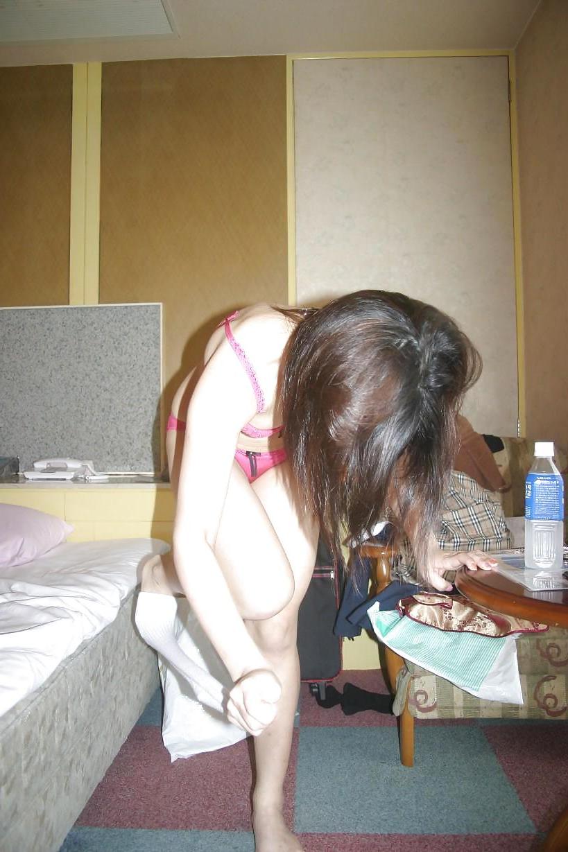 25P NANAKO - Horny Japanese Schoolgirl