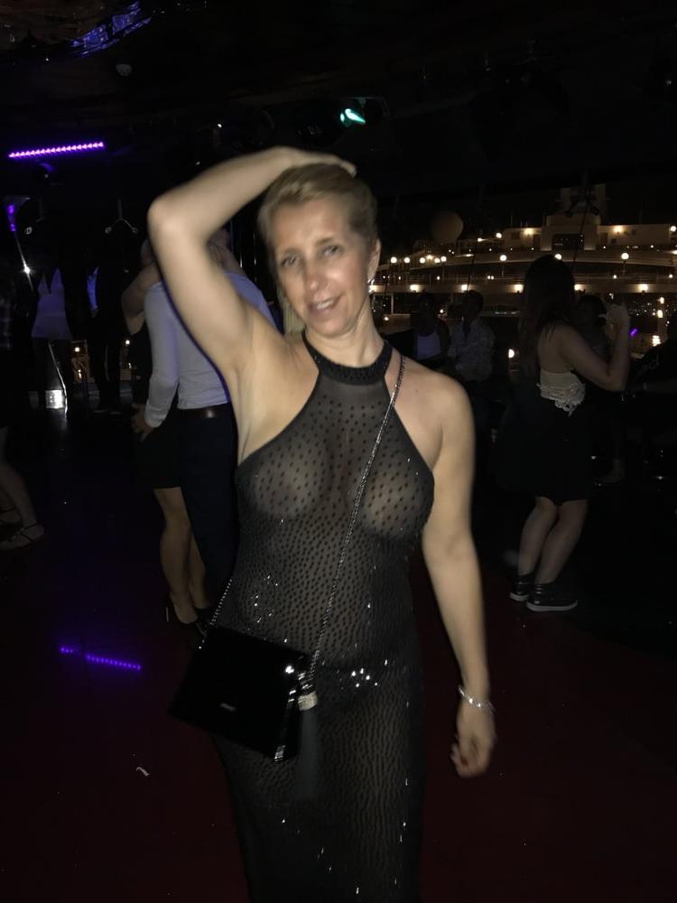 25P See through
